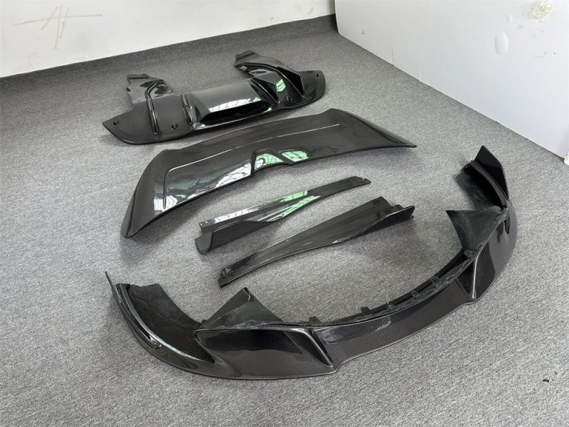 720S Vorsteinr Style Carbon Fiber Body Kit Car Front Lip Rear Diffuser Fender Side Skirts for  720s